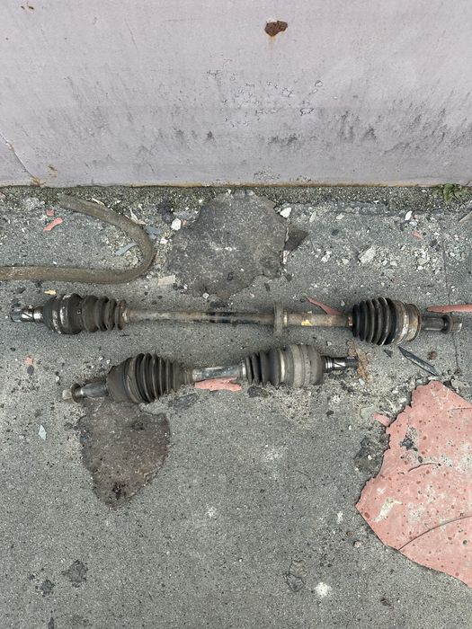 Продам привода на Lanos