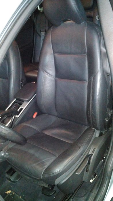Para peças VOLVO V50 (MW)