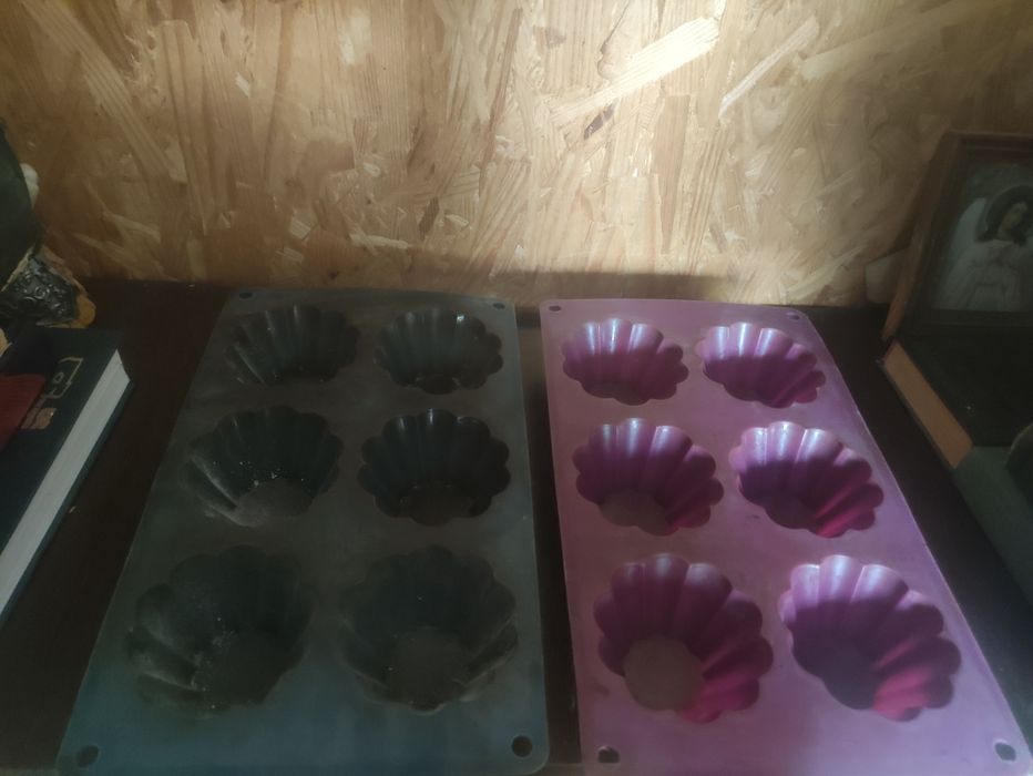 Продам силиконовые формы для выпечки,бумага для выпечки