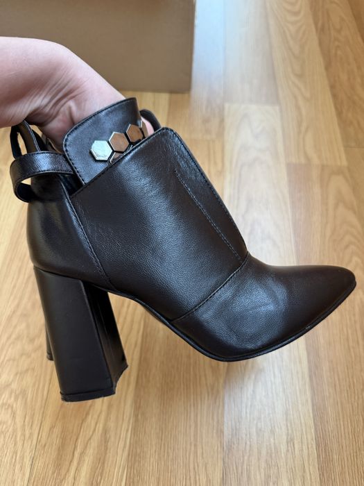 Ботінки черевички взуття жіноче