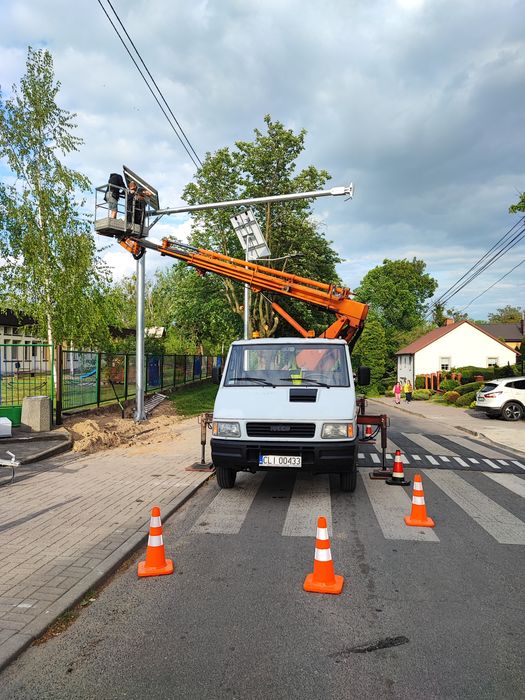 Usługi Podnośnikiem Koszowym Zwyżka Wycinka drzew Mycie Elewacji Fotow
