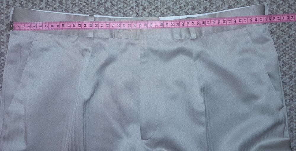 Garnitur beżowy na 182cm