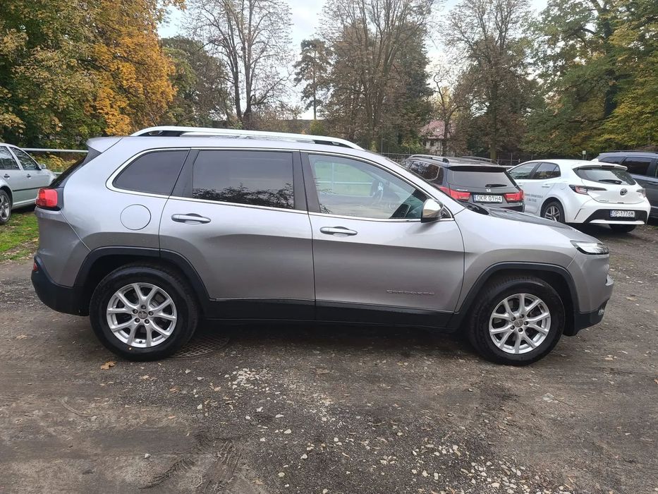 Jeep Cherokee