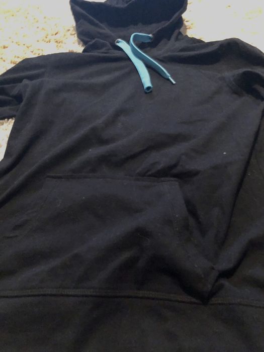 Czarna bluza sportowa Crivit z kapturem