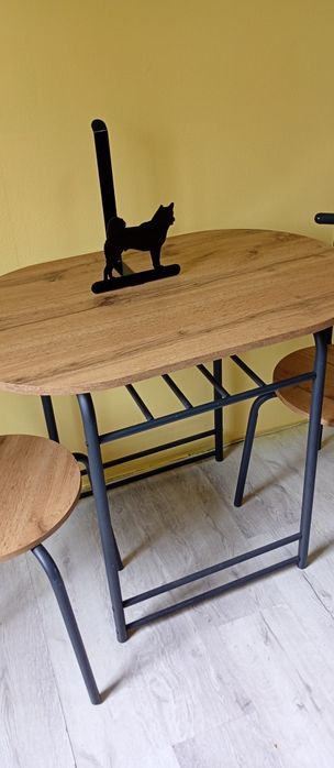 Sprzedam stół i krzesła