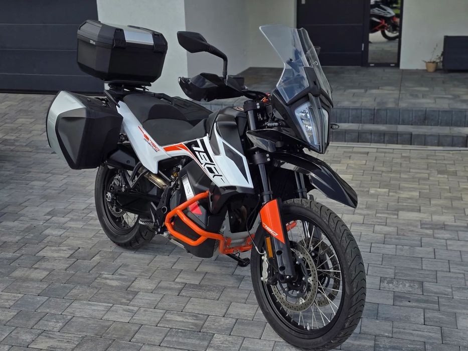KTM