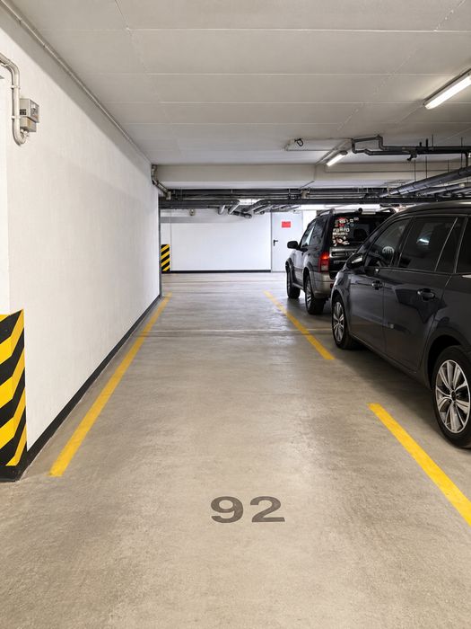 Wynajmę miejsce postojowe w garażu podziemnym – bezpieczne i wygodne - Widok 2