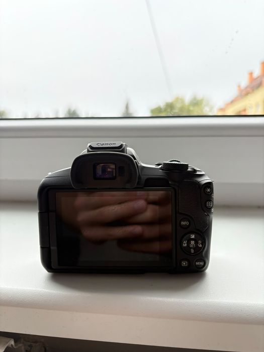 Canon EOS R50+  RF-S 18-150mm