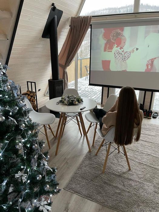 Оренда котеджу в Карпатах з чаном - джакузі