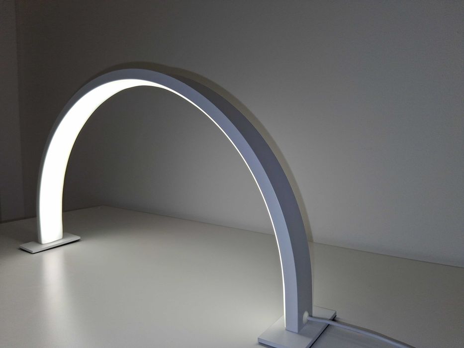 Candeeiro para mesa de manicure