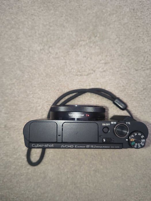 Máquina fotográfica Sony DSC HX90