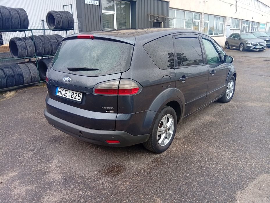 Ford S-max нерозмитнена