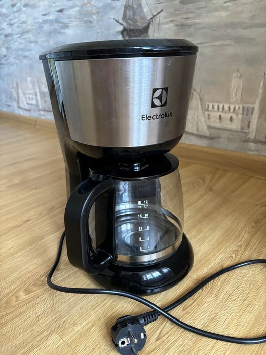 Крапельна кавоварка ELECTROLUX EKF3700