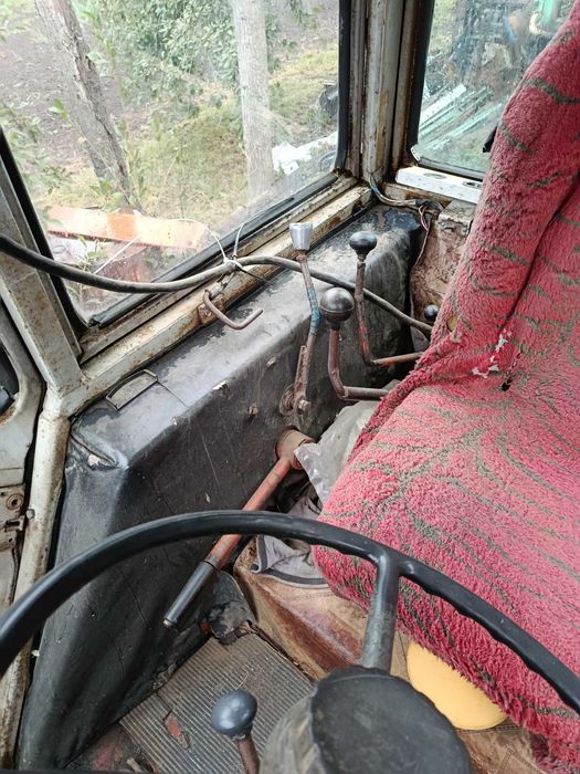 ЮМЗ 6ЛК велика кабіна