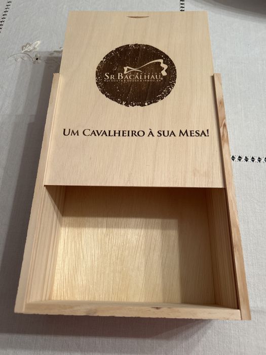 Caixa de Madeira Bacalhau64586485919233120
