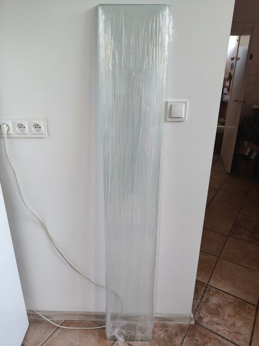 Szyba przezroczysta 25 cm na  167,5 cm