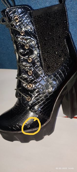 Женские демисезонные ботиночки