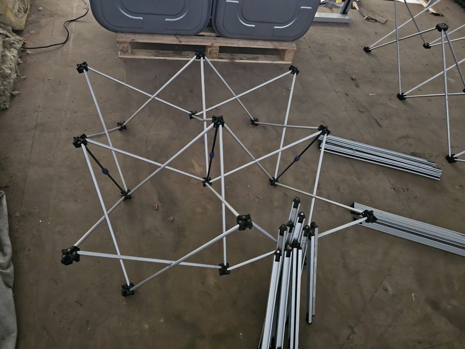 Expositores publicitários