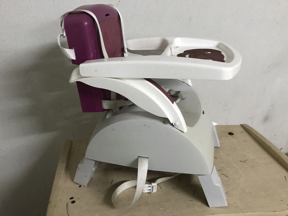 Cadeira de criança de refeição