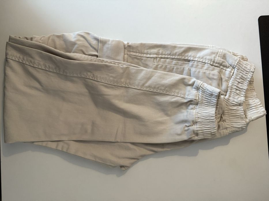 Calças e calções variados