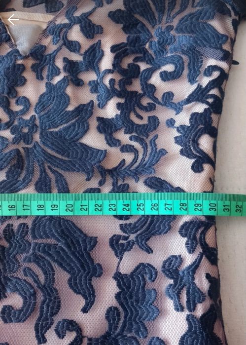 Elegancka sukienka koronkowa w roz XXS/32.Nowa.