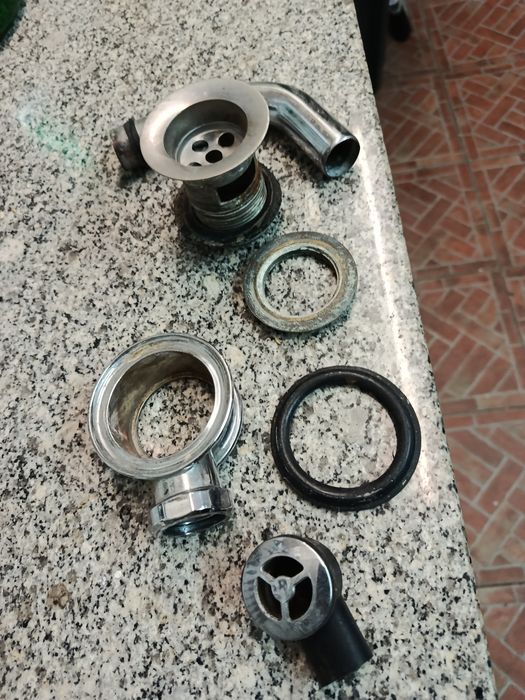 Lavatório inox com acessórios