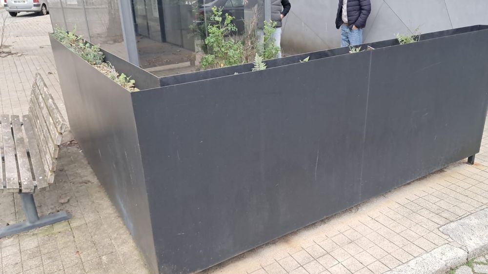 Esplanada / stand de vendas