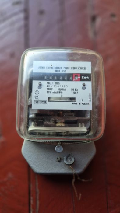 Analogowy Licznik Prądu, licznik energii elektrycznej.