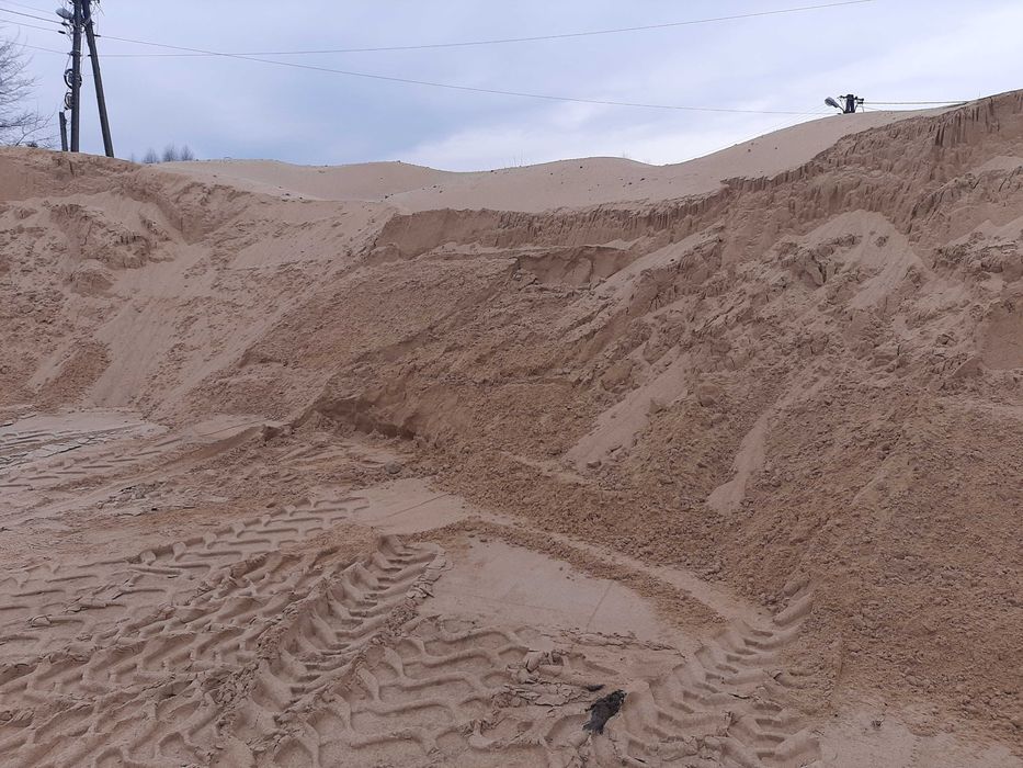 piasek budowlany ,piasek zasypowy , ziemia , kruszywa drogowe , grys