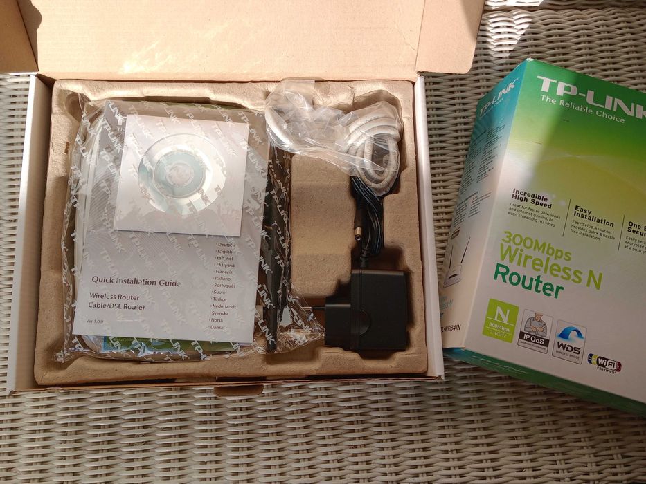 Router TP-Link Wireless N 300Mbs - Modelo TL-WR841N64738971245314121