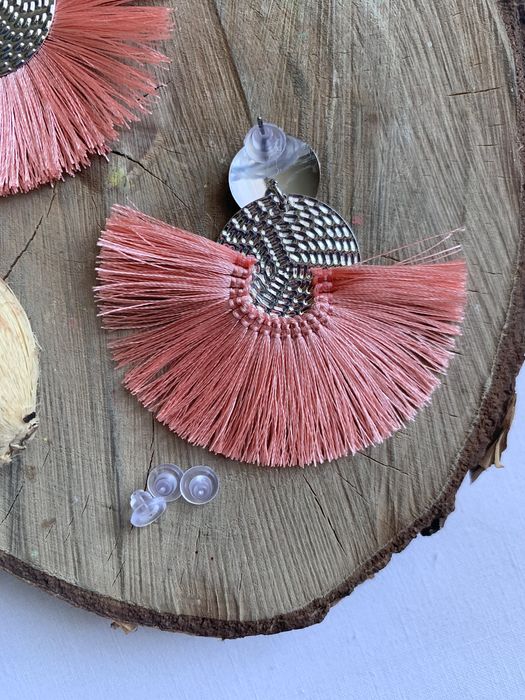 Kolczyki zwisające Frędzle, Coral Pink/Pudrowy Róż