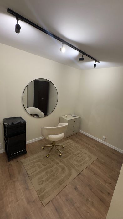 Alugam-se Gabinetes Equipados para Estética | Santo António dos Cavaleiros