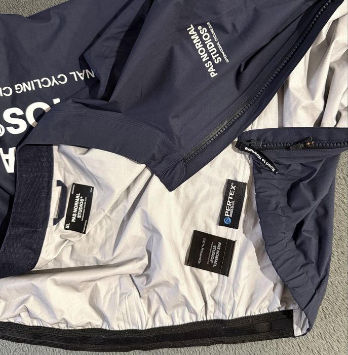 Kurtka rowerowa/kolarska PNS Pas Normal Studios Mechanism Pertex Rain Jacket