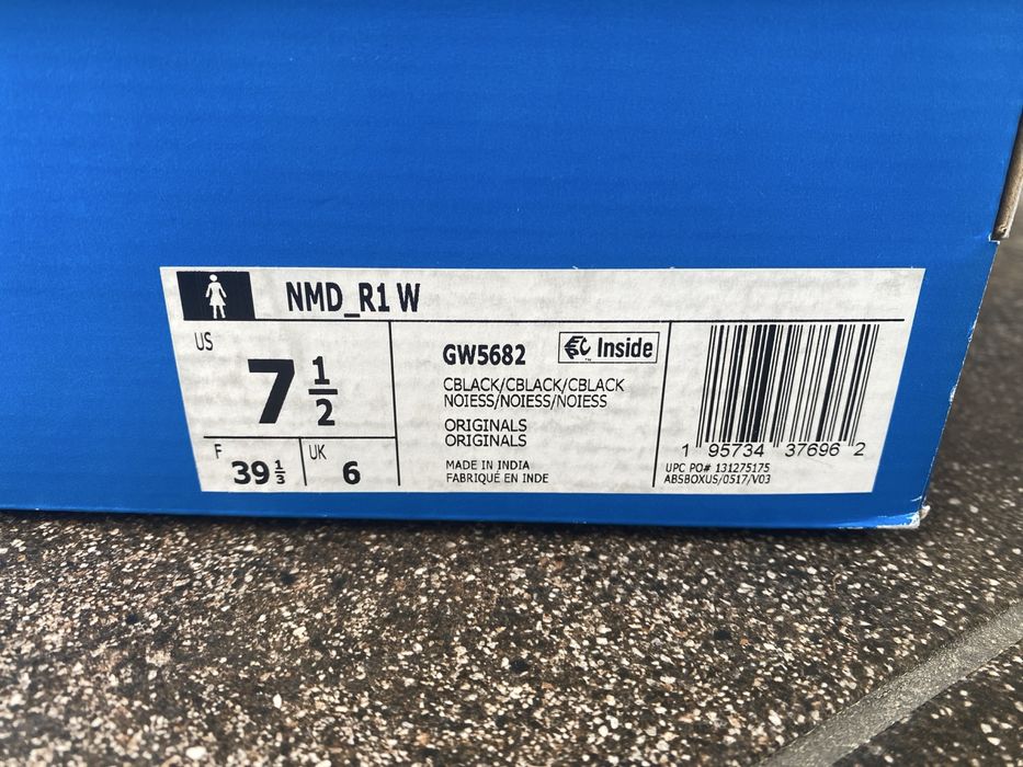 Adidas nmd r1 нові