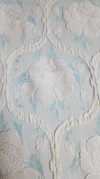 Vende-se Colcha Cama de Casal