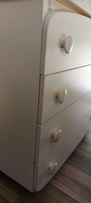 Дитячий комод з накладним пеленатором
