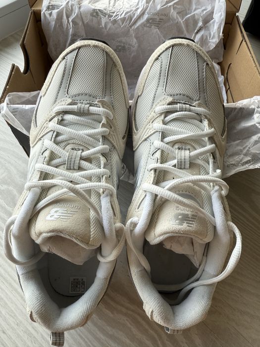 Кросівки new balance