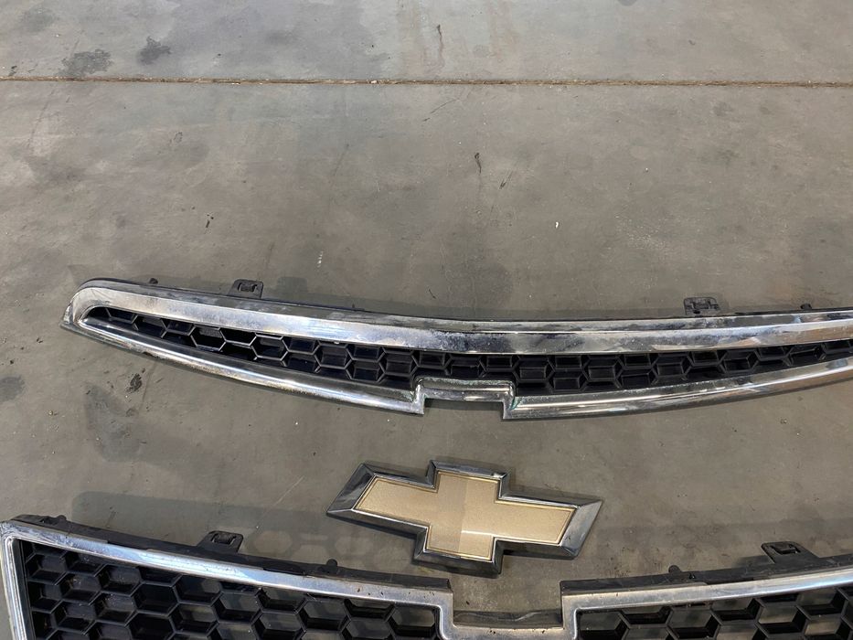 chevrolet spark iii grill atrapa