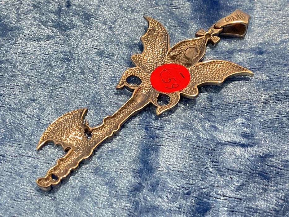 Pendente em prata bat king 19 cm.    Anúncios abaixo
