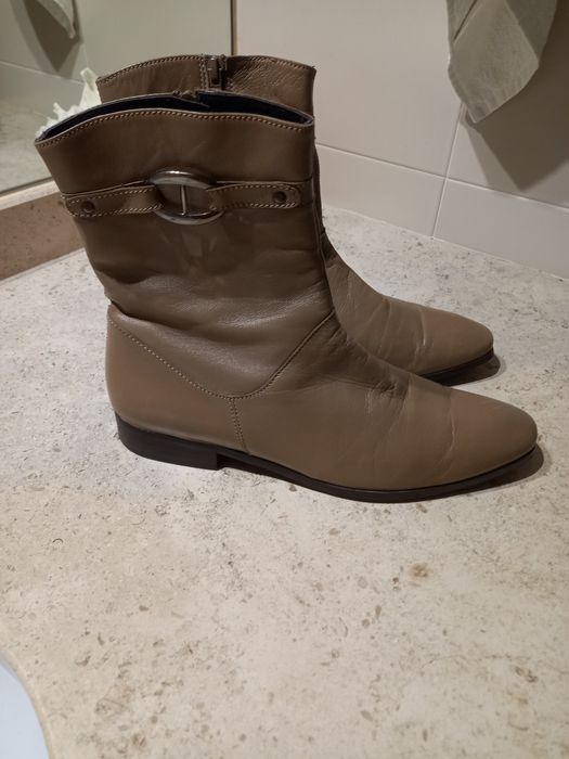 Botins todos em pele