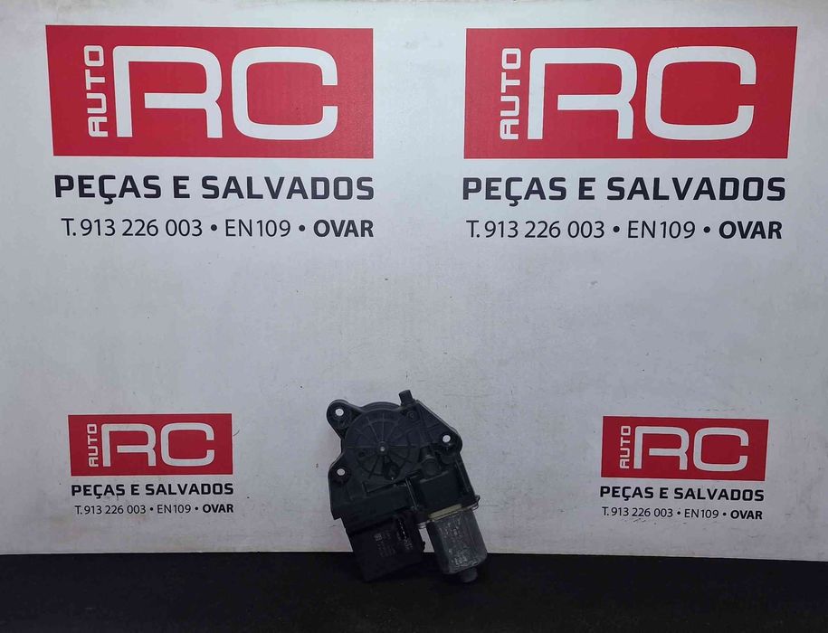 Elevador Vidros Frente Direito 0130822478 - RENAULT MEGANE III Hatchback