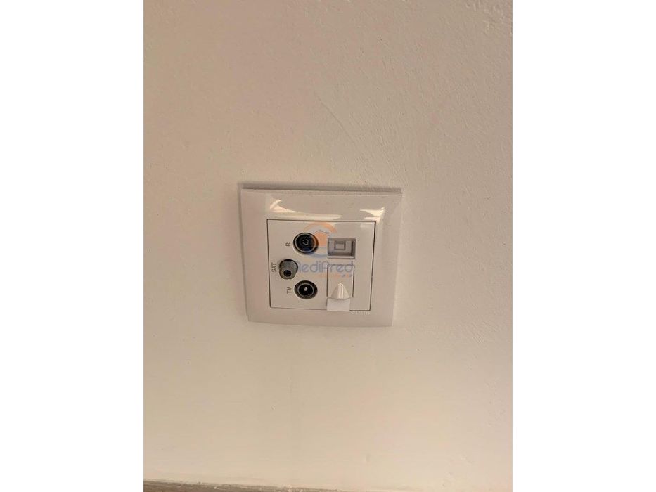 Arrendamento | Apartamento T2 remodelado em Odivelas