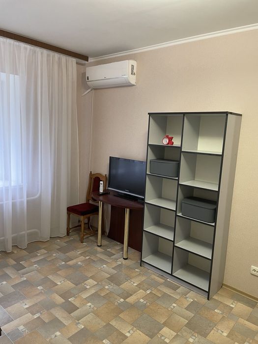 Здам 1 кім квартиру вул. Бабкіна  12.