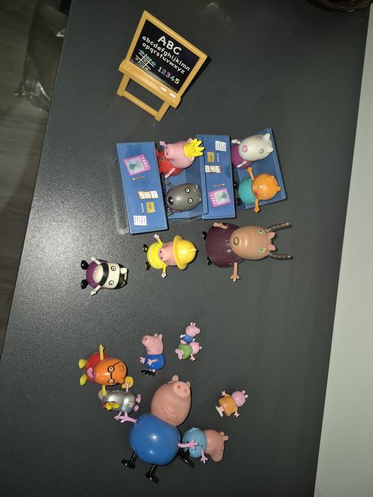 Peppa pig свинка пеппа іграшки