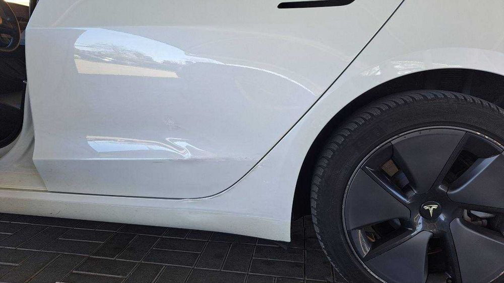 Aluguer de Viatura para TVDE – Tesla model 3 (Uber black)