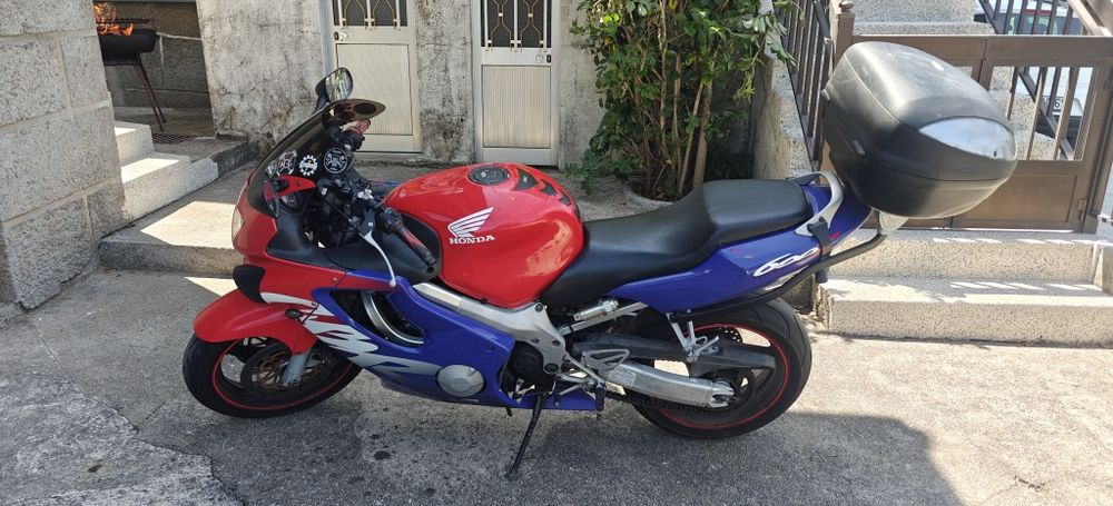 Honda CBR 600F 1999