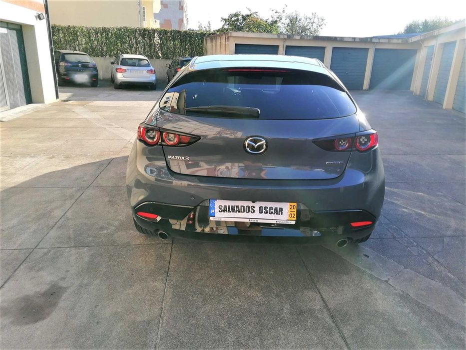 Mazda 3 2.0 Evolve Skyactive Hybrid/Gasolina
