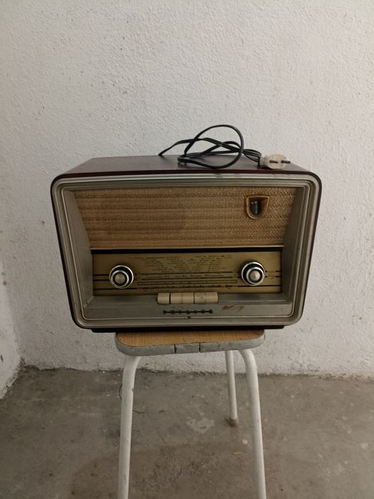 Vendo rádio a funcionar