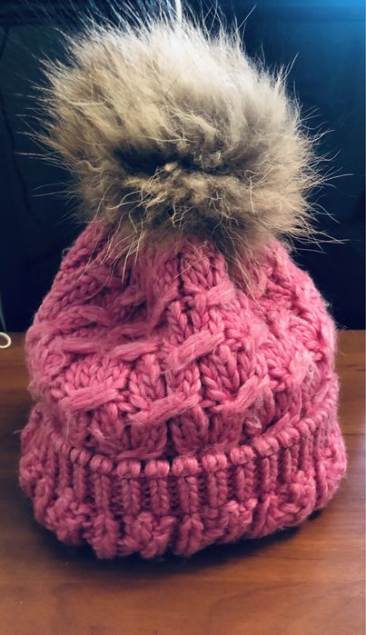 Шапка женская вязанная Odyssey АСТРИТ помпоном бубоном фламинго 55-58