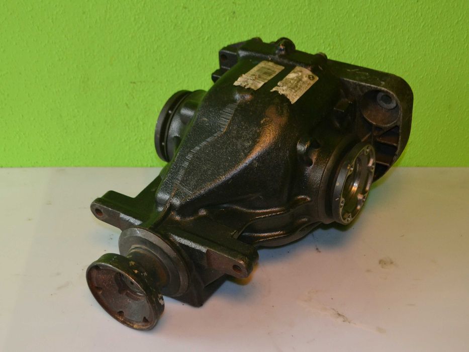 Dyferencjał dyfer tył BMW E60   2.56
